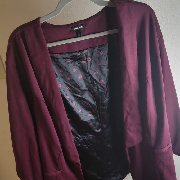 torrid Jackets & Blazers - Torrid Burgundy Open Front Blazer